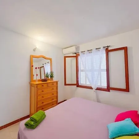 Ca Na Fulla. Agradable Casa Con Jardin Y Piscina. Semesterbostad *